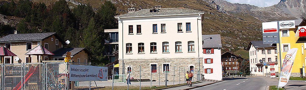 Scuola, Maloja